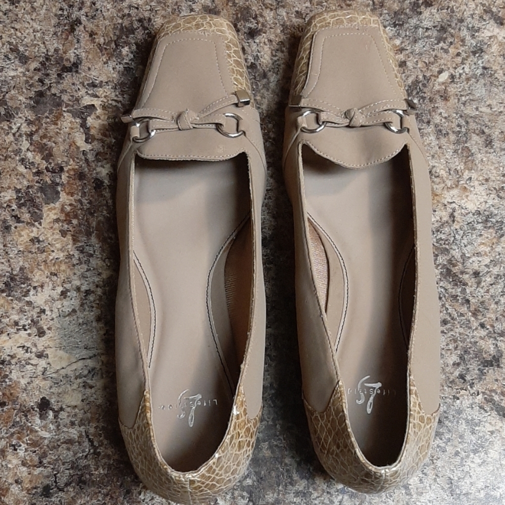 Life Stride Shoes